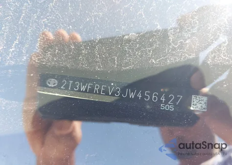 2018 Toyota Rav4 Xle from USA, damaged, VIN 2T3WFREV3JW456427